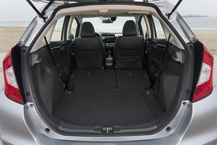 Багажник Honda Fit 2017 года  (NA) (фото 49 из 50)